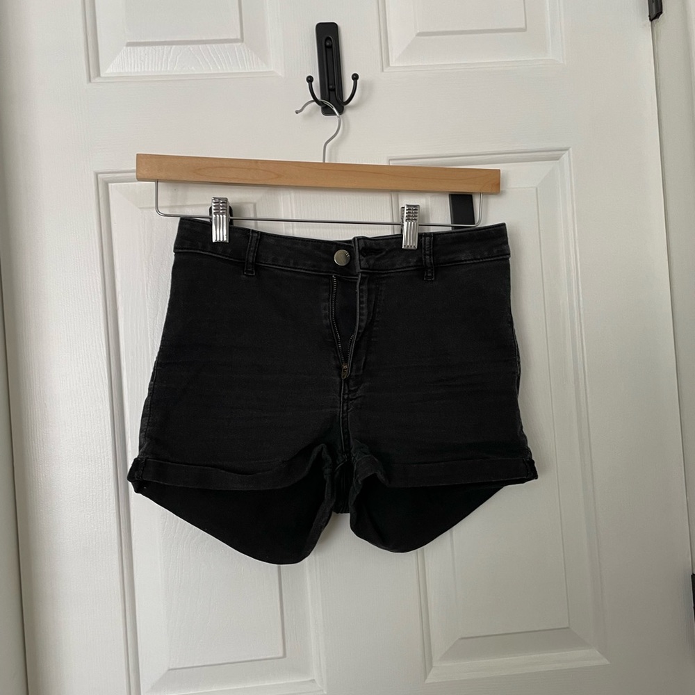 H & M high waisted off black shorts
